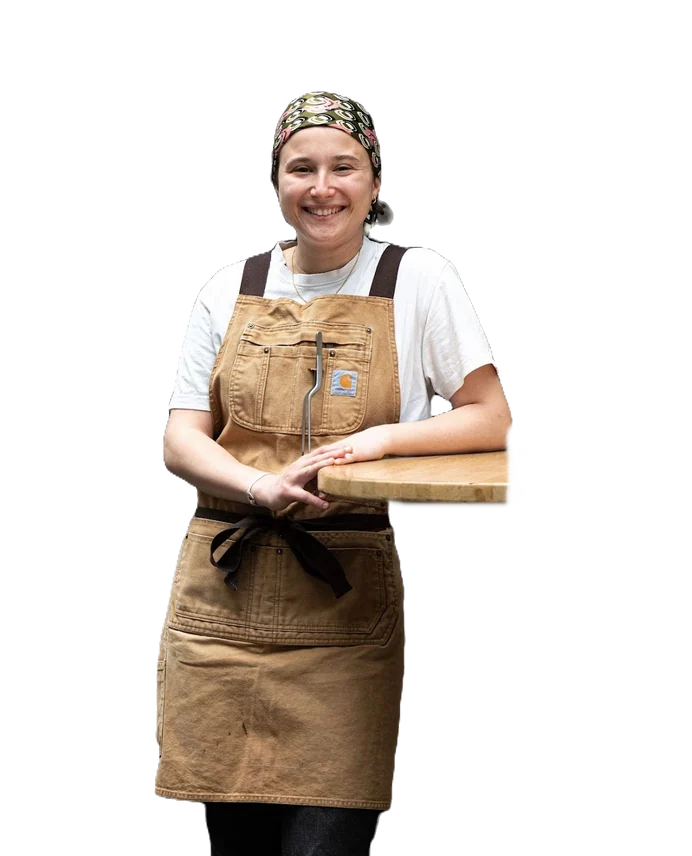 Emma Berliat en cuisine, dressage d'une assiette