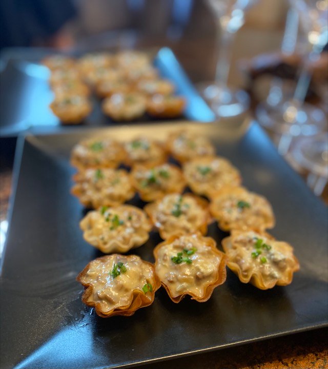 Plat fait maison préparé par la cheffe